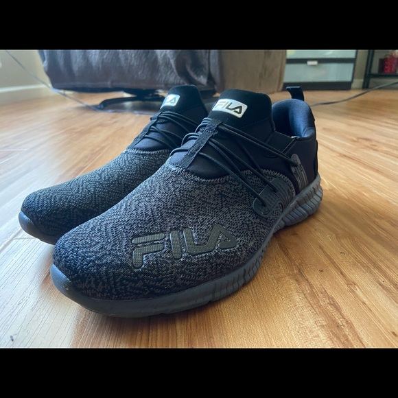 FILA Heat Fuse Black Men’s Size 11 - Picture 1 of 4
